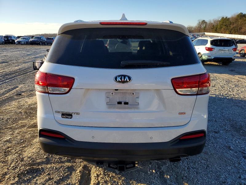 Photo 6 from auction – 2017 KIA SORENTO with VIN 5XYPG4A36HG303316