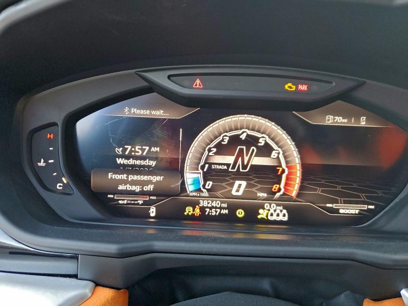 Photo 9 from auction – 2019 LAMBORGHINI URUS with VIN ZPBUA1ZL9KLA04432