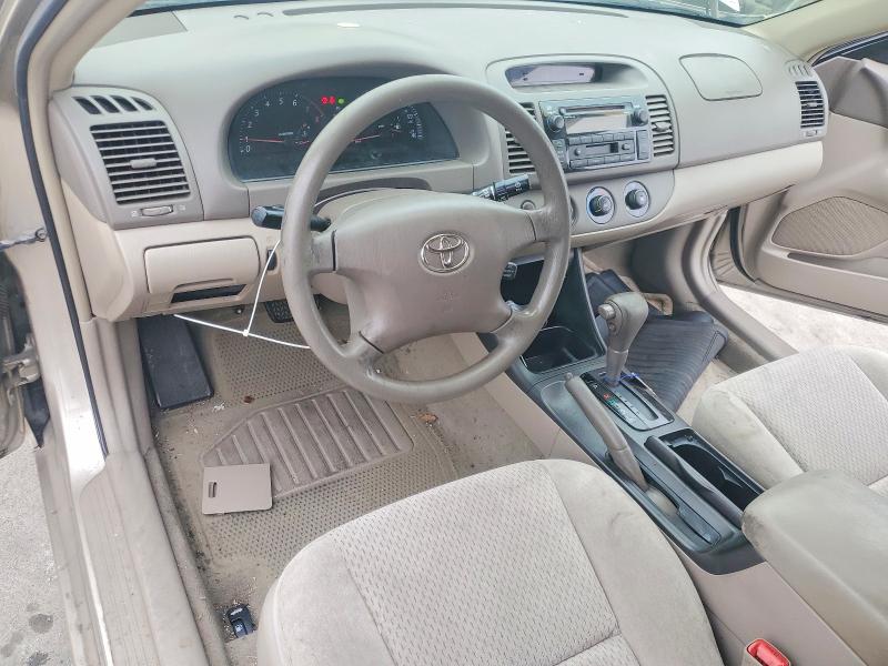 Photo 8 from auction – 2004 TOYOTA CAMRY with VIN 4T1BE32K44U833160
