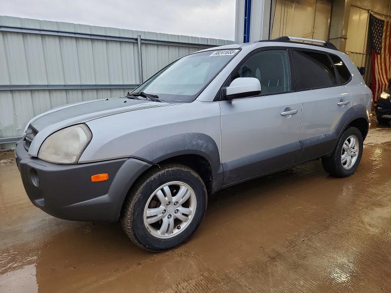 HYUNDAI TUCSON 2008 with VIN KM8JN72D08U877232 - Photo from auction