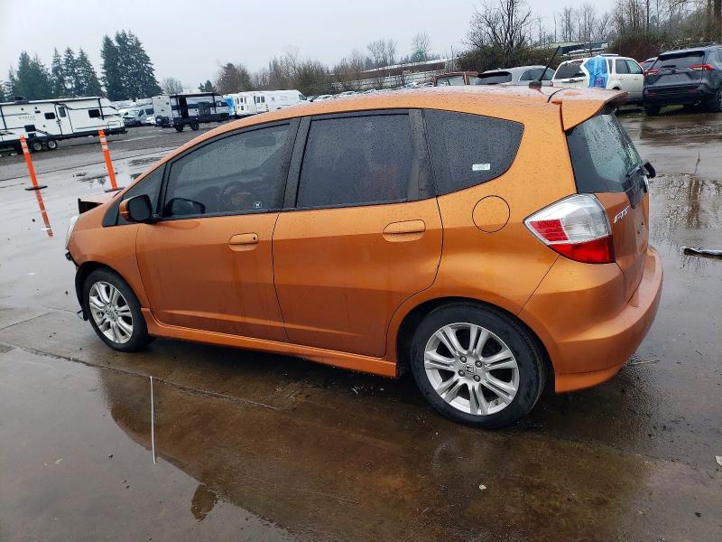 Photo 2 from auction – 2009 HONDA FIT with VIN JHMGE88449S074530