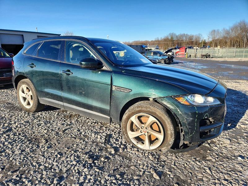 Photo 4 from auction – 2018 JAGUAR F-PACE PRE with VIN SADCJ2EV5JA262560
