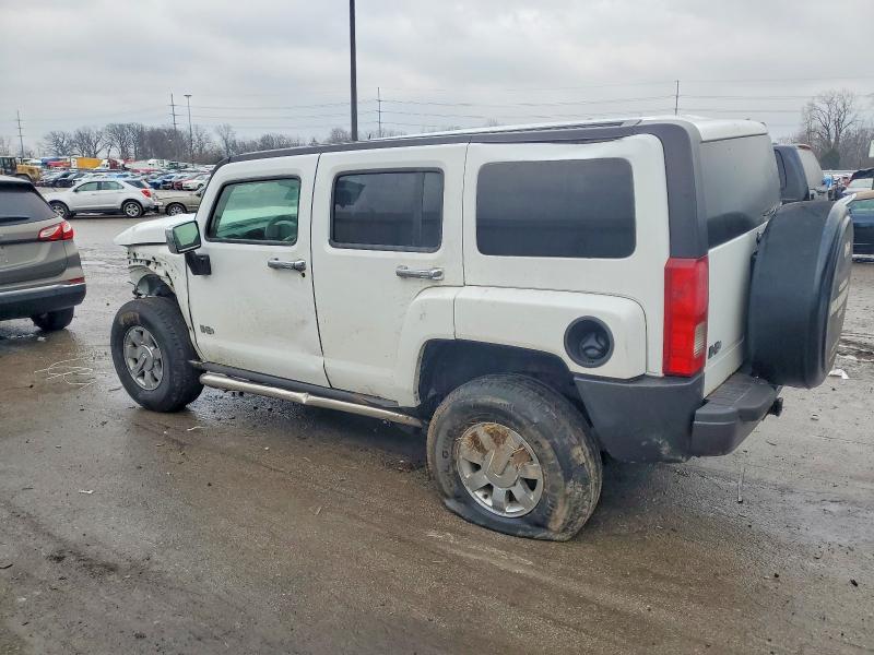 Photo 2 from auction – 2006 HUMMER H3 with VIN 5GTDN136268102444