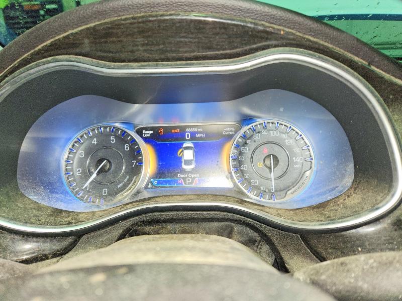 Zdjęcie 9 z aukcji – 2015 CHRYSLER 200 z VIN 1C3CCCEG2FN648743