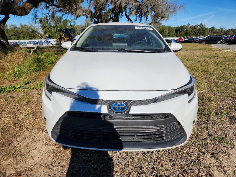 Photo 5 from auction – 2023 TOYOTA COROLLA LE with VIN JTDBCMFE7P3012598