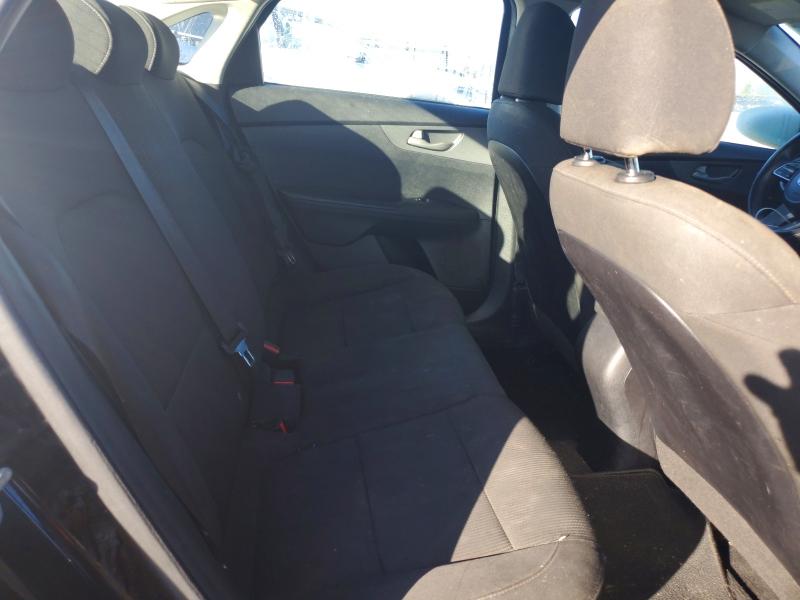 Foto 10 de la subasta – 2019 KIA FORTE FE con VIN 3KPF24AD2KE033010