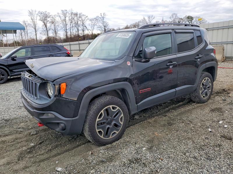 JEEP RENEGADE T 2015 with VIN ZACCJBCTXFPB22010 - Photo from auction