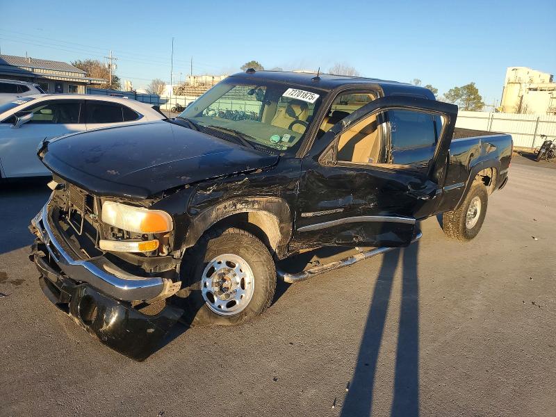 GMC SIERRA C25 2004 with VIN 1GTHC23U94F123691 - Photo from auction