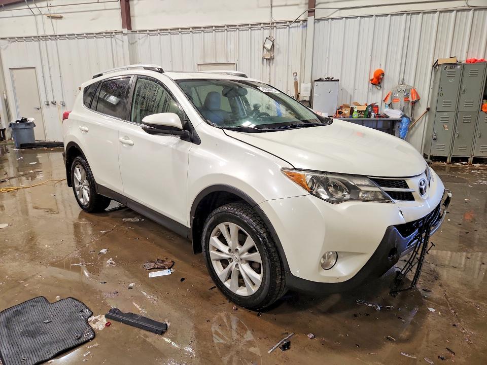 Photo 4 from auction – 2014 TOYOTA RAV4 LIMIT with VIN JTMDFREV5ED066441