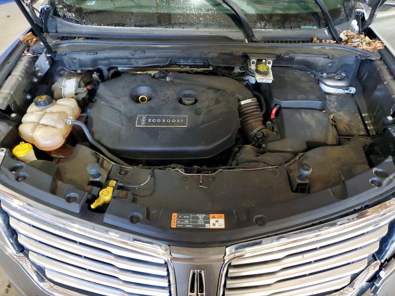 Photo 11 from auction – 2016 LINCOLN MKC SELECT with VIN 5LMCJ2C95GUJ03104