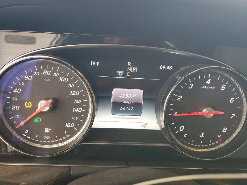 Photo 9 from auction – 2017 MERCEDES-BENZ E 300 4MAT with VIN WDDZF4KB4HA185015