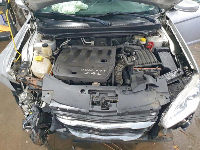 Photo 11 from auction – 2012 CHRYSLER 200 TOURIN with VIN 1C3CCBBB3CN283536