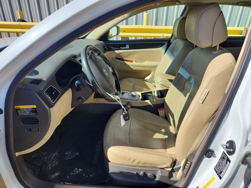 Photo 7 from auction – 2013 HYUNDAI GENESIS with VIN KMHGC4DD4DU246893