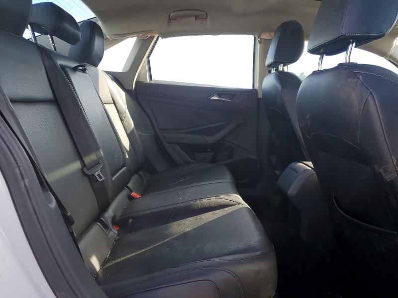 Photo 10 from auction – 2020 VOLKSWAGEN JETTA with VIN 3VWCB7BU8LM001833