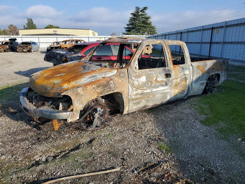 GMC NEW SIERRA 2002 with VIN 2GTEC19V721287894 - Photo from auction
