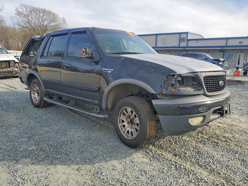 Photo 4 from auction – 2000 FORD EXPEDITION with VIN 1FMRU1661YLA59111