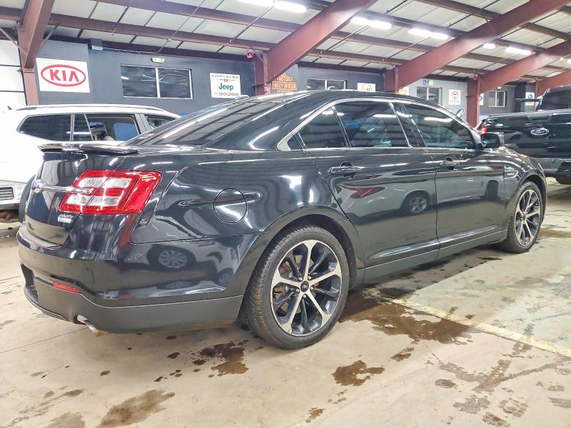 Photo 3 from auction – 2015 FORD TAURUS SHO with VIN 1FAHP2KT7FG187843