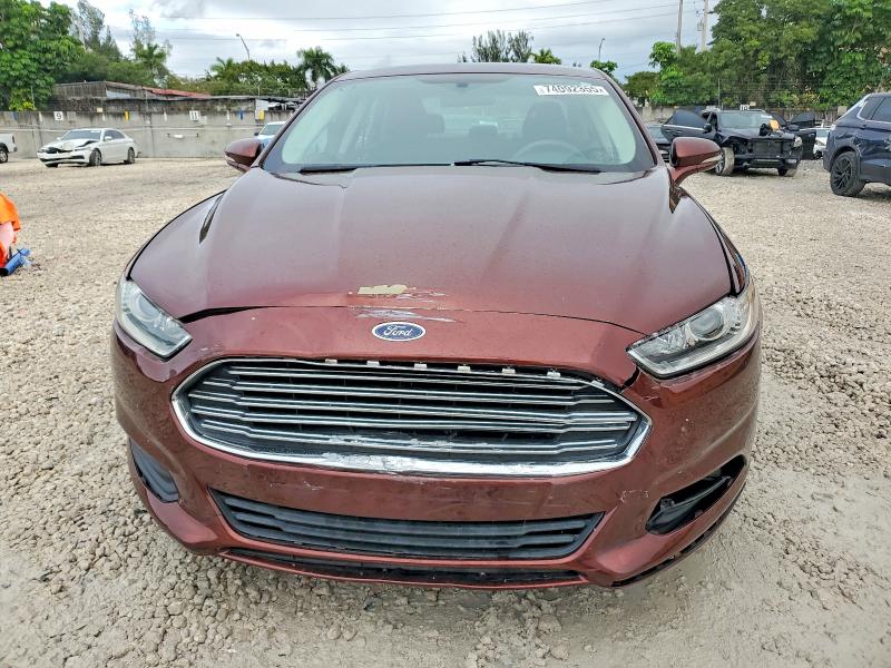 Photo 5 from auction – 2016 FORD FUSION SE with VIN 3FA6P0HD7GR274986
