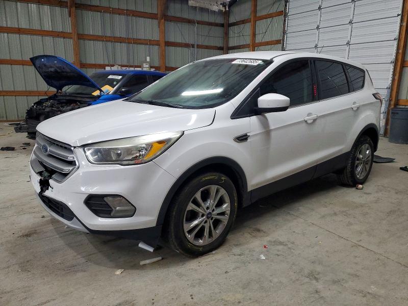 FORD ESCAPE 2017 with VIN 1FMCU0GDXHUB60039 - Photo from auction