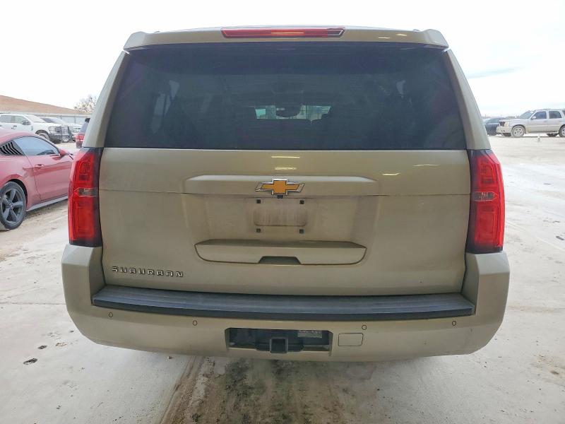 Photo 6 from auction – 2015 CHEVROLET SUBURBAN C with VIN 1GNSCJKC0FR598874