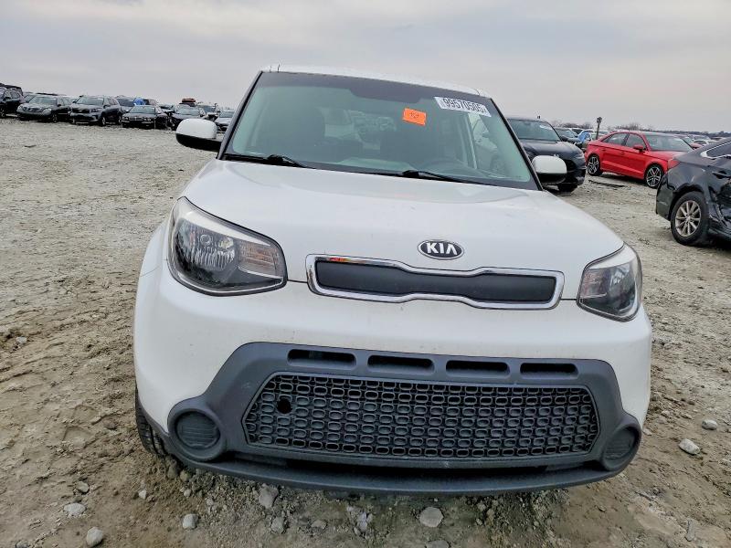 Photo 5 from auction – 2016 KIA SOUL with VIN KNDJN2A21G7409188