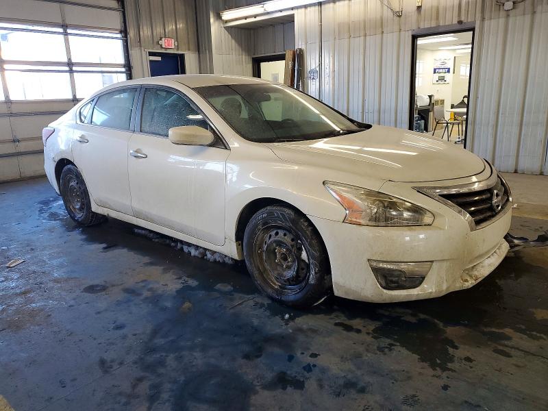 Photo 4 from auction – 2013 NISSAN ALTIMA 2.5 with VIN 1N4AL3AP5DC116118