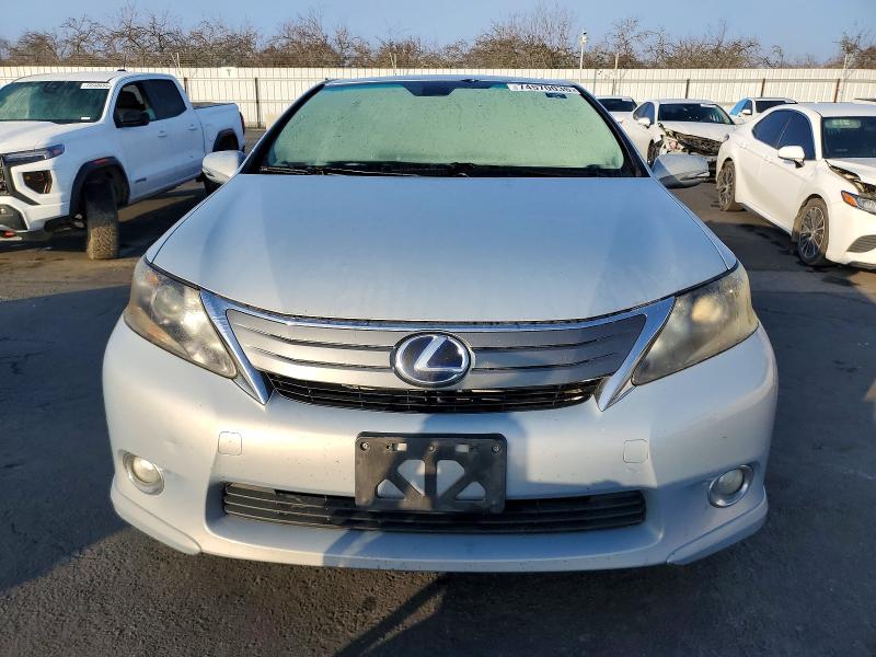Photo 5 from auction – 2010 LEXUS HS 250H with VIN JTHBB1BA0A2003371