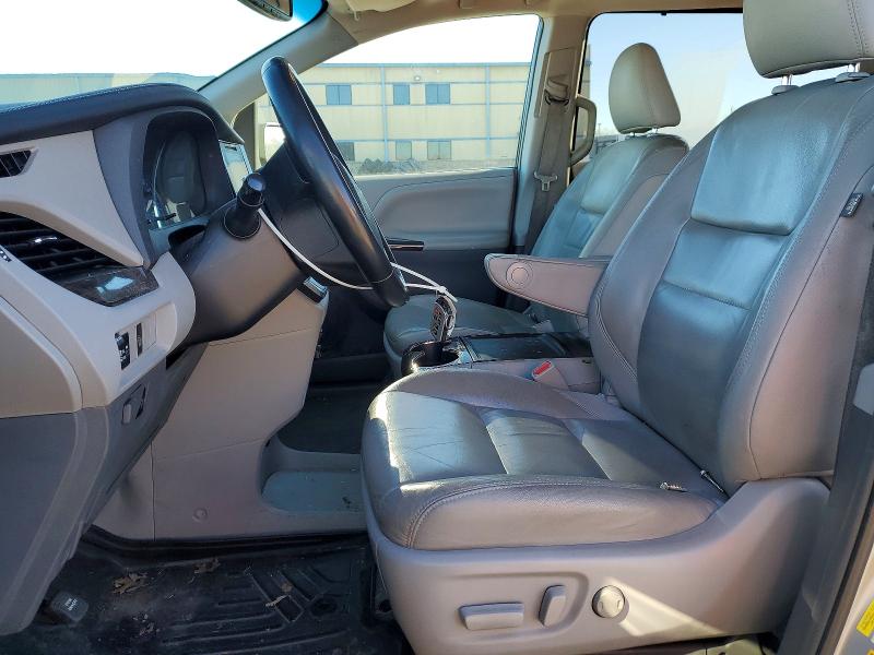 Photo 7 from auction – 2015 TOYOTA SIENNA with VIN 5TDYK3DC5FS685105
