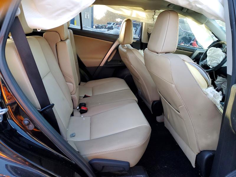 Photo 11 from auction – 2015 TOYOTA RAV4 with VIN 2T3DFREV6FW351332