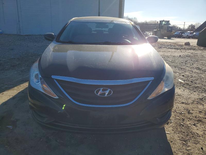 Photo 5 from auction – 2011 HYUNDAI SONATA GLS with VIN 5NPEB4AC1BH297317