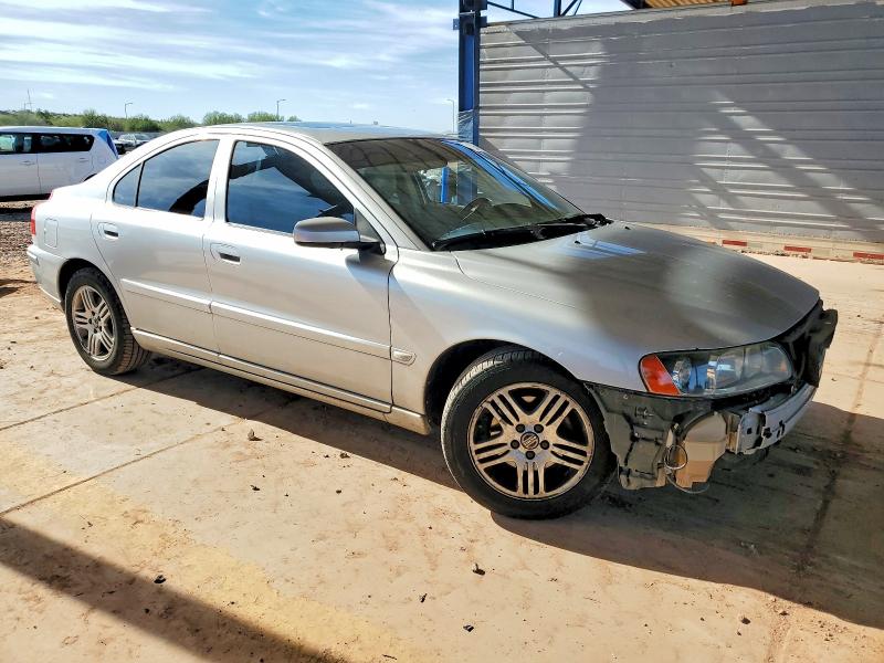 Photo 4 from auction – 2005 VOLVO S60 with VIN YV1RS612952439949