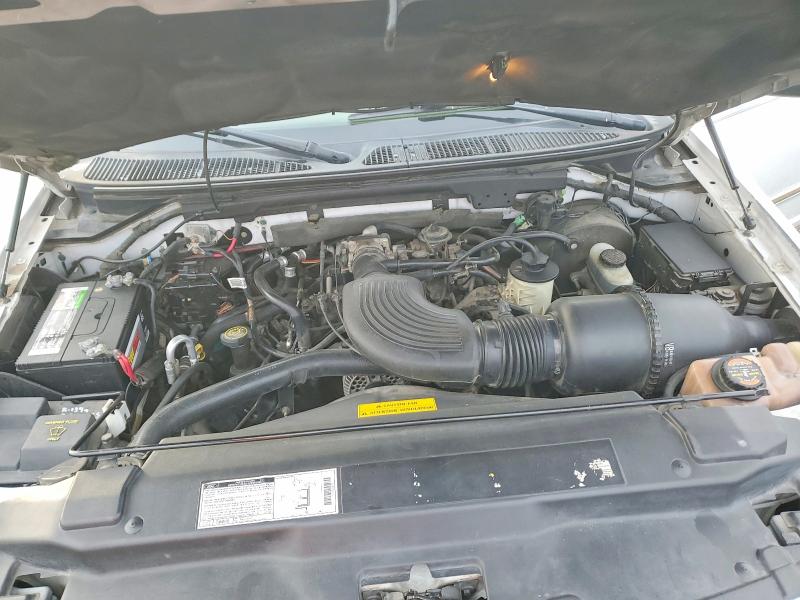 Photo 12 from auction – 2000 FORD EXPEDITION with VIN 1FMPU16L7YLB32110