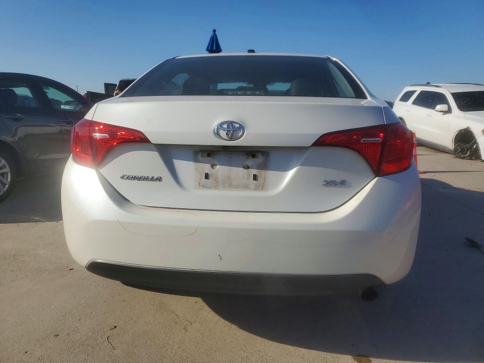 Photo 6 from auction – 2017 TOYOTA COROLLA L with VIN 5YFBURHEXHP707917