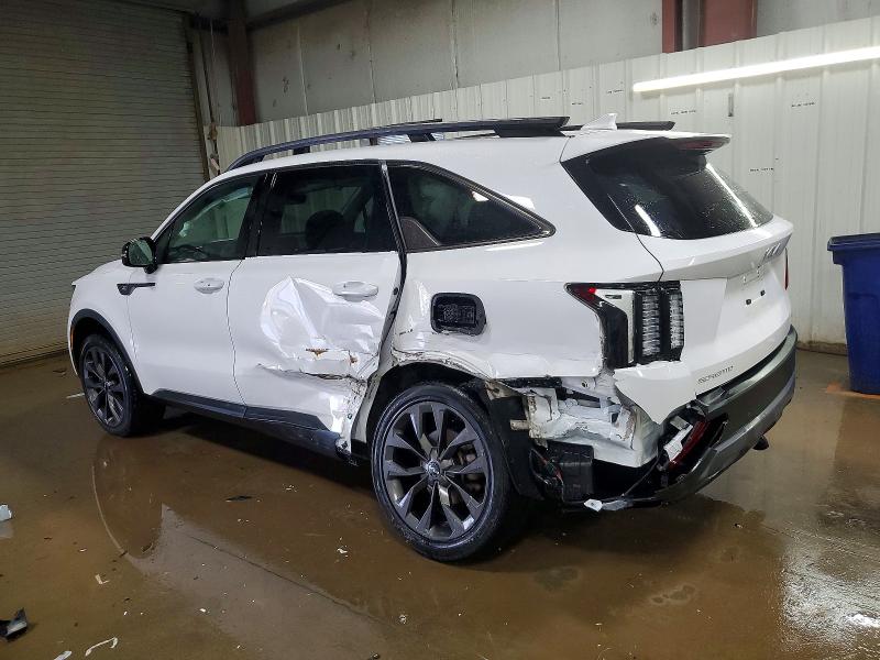 Photo 2 from auction – 2023 KIA SORENTO EX with VIN 5XYRHDLFXPG221357
