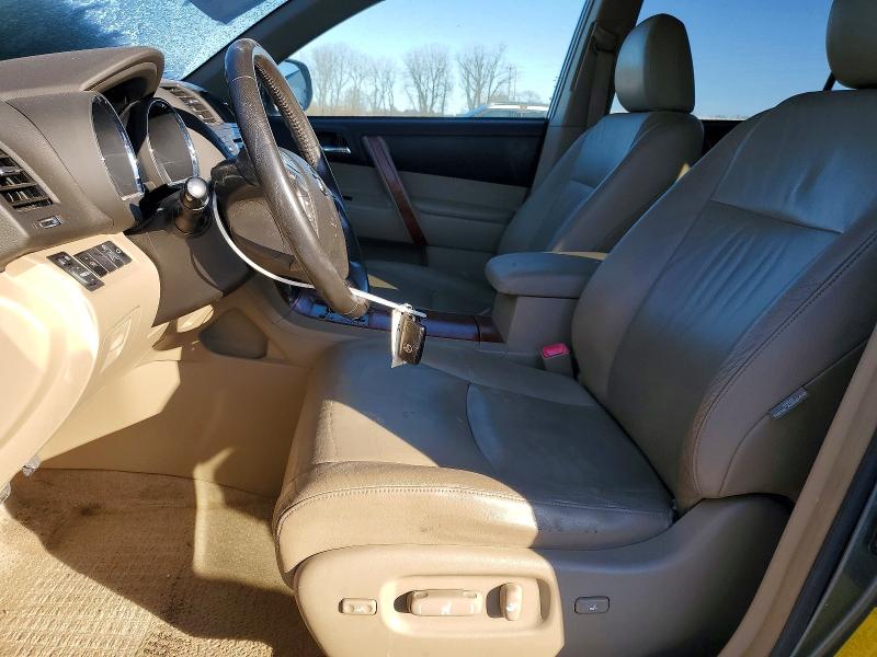 Photo 7 from auction – 2008 TOYOTA HIGHLANDER with VIN JTEES42A582040955