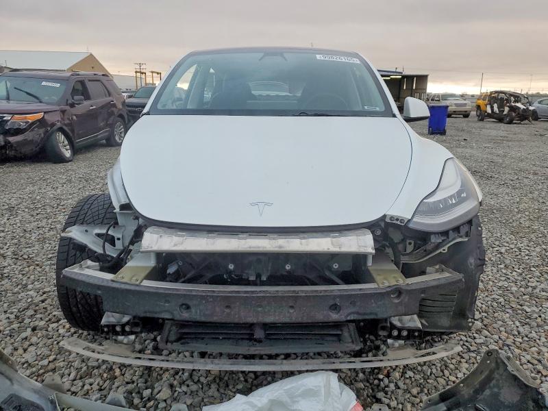 Photo 5 from auction – 2021 TESLA MODEL Y with VIN 5YJYGDEE5MF269743