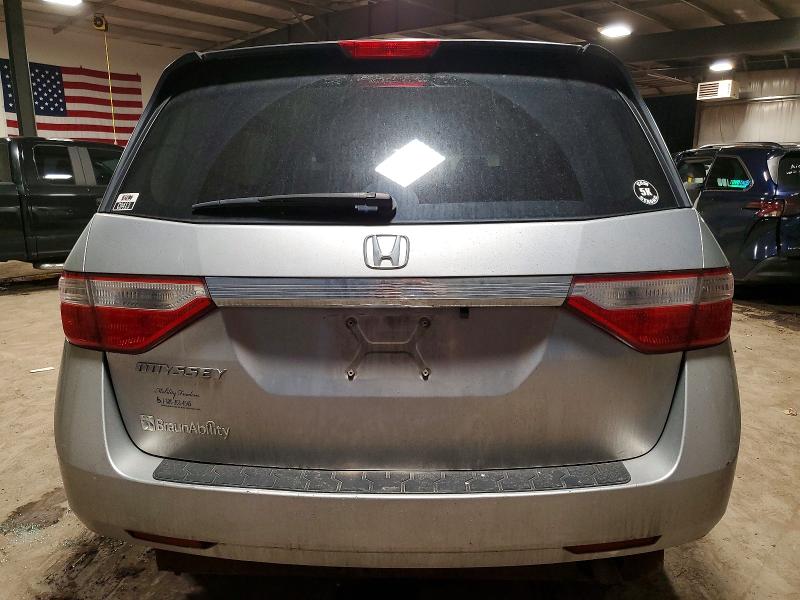 Photo 6 from auction – 2011 HONDA ODYSSEY EX with VIN 5FNRL5H44BB085013