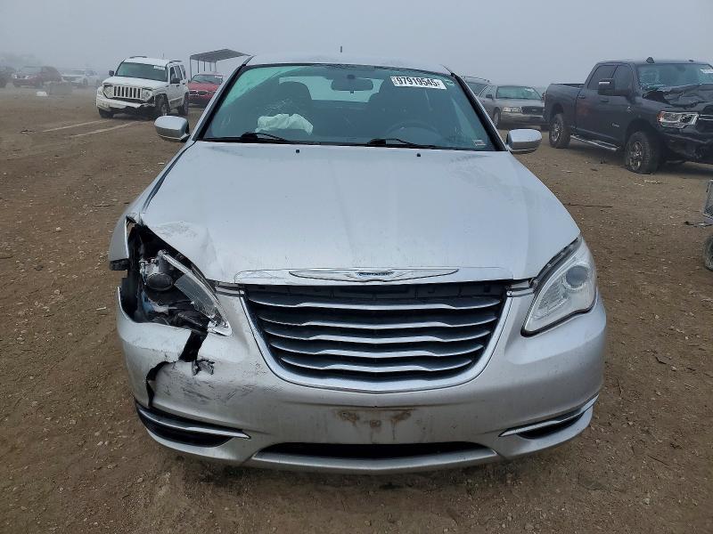 Photo 5 from auction – 2012 CHRYSLER 200 LX with VIN 1C3CCBAB7CN100883