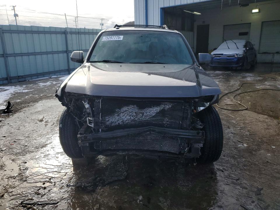 Photo 5 from auction – 2012 FORD ESCAPE LIM with VIN 1FMCU9EG2CKA33436