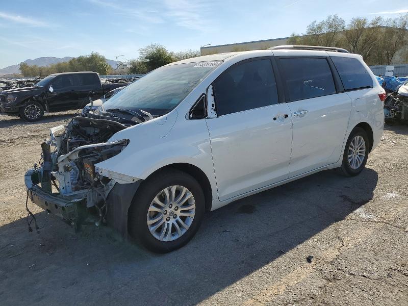 Photo 1 from auction – 2017 TOYOTA SIENNA XLE with VIN 5TDYZ3DC1HS839341
