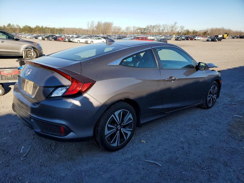 Photo 3 from auction – 2018 HONDA CIVIC with VIN 2HGFC3B33JH355253