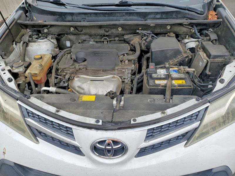 Photo 12 from auction – 2014 TOYOTA RAV4 LE with VIN JTMZFREV8ED029499