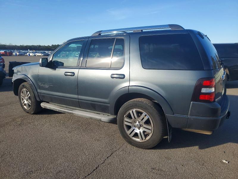 Photo 2 from auction – 2010 FORD EXPLORER L with VIN 1FMEU7FE6AUA80528