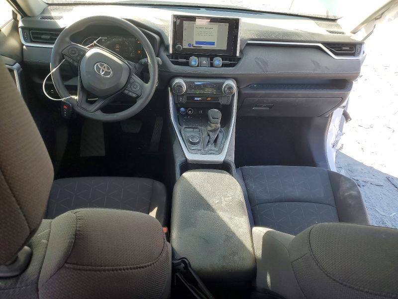 Photo 8 from auction – 2025 TOYOTA RAV4 XLE with VIN JTMRWRFV6SD345705