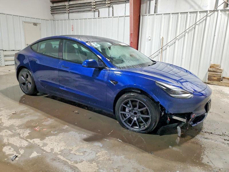 Photo 4 from auction – 2022 TESLA MODEL 3 with VIN 5YJ3E1EA3NF372172