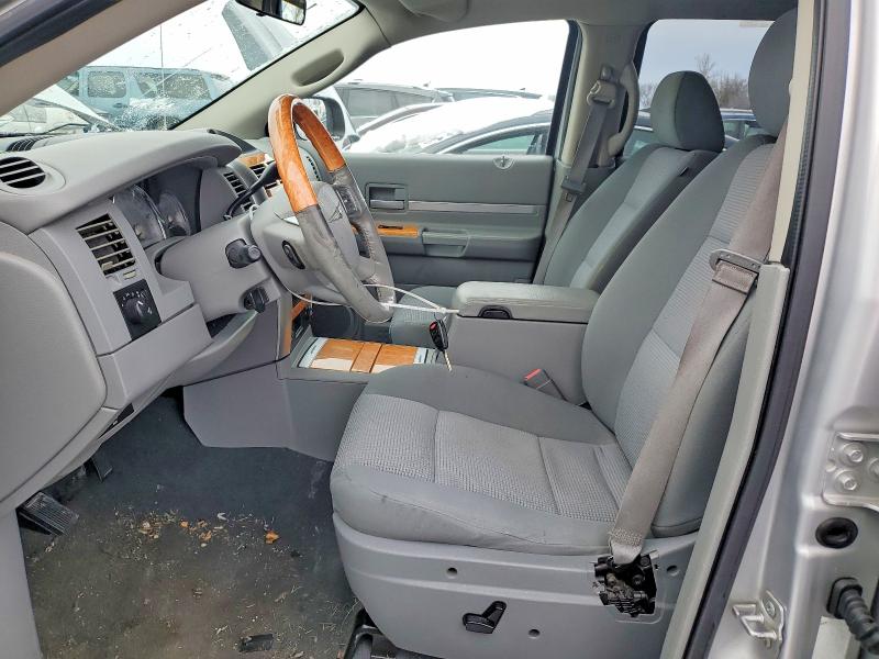 Photo 7 from auction – 2009 CHRYSLER ASPEN with VIN 1A8HW58P69F713763