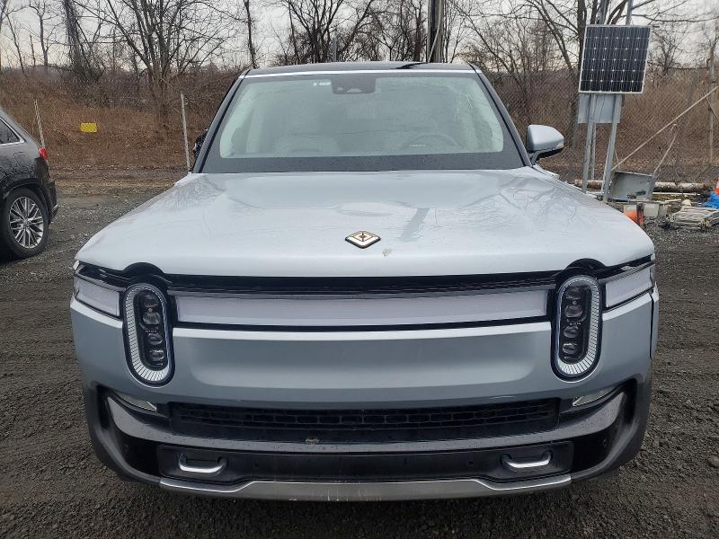 Photo 5 from auction – 2023 RIVIAN R1S with VIN 7PDSGABA2PN006517