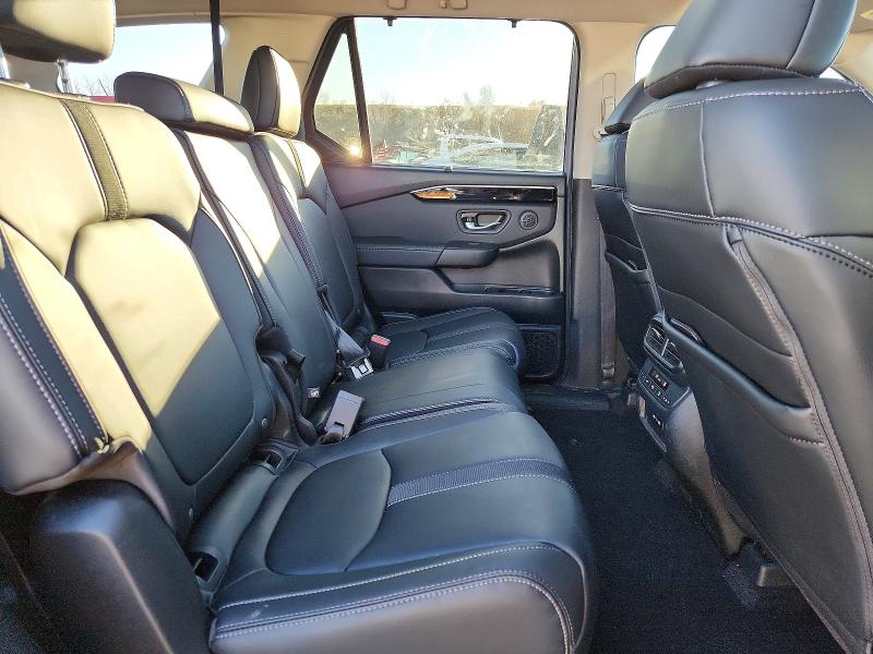 Photo 11 from auction – 2024 HONDA PILOT TOUR with VIN 5FNYG1H78RB014300