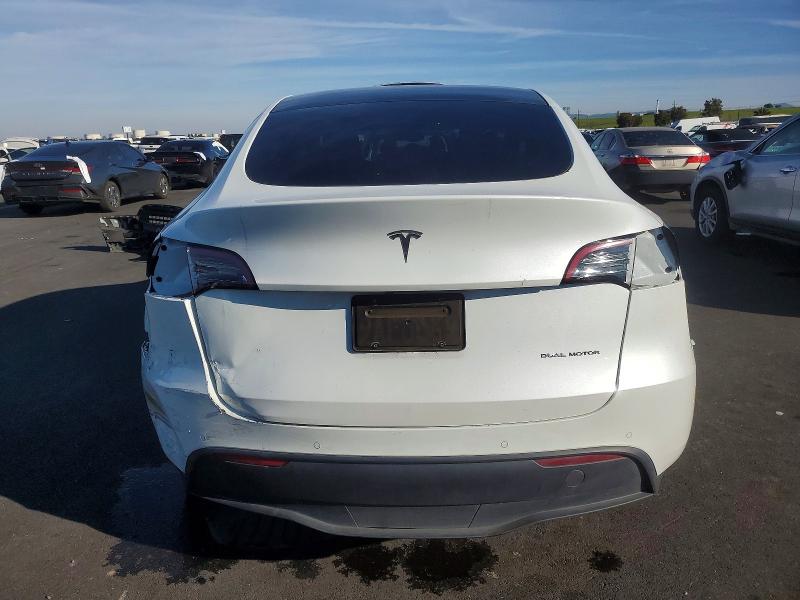 Photo 6 from auction – 2022 TESLA MODEL Y with VIN 7SAYGDEE4NF394284