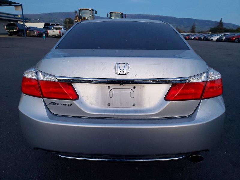 Photo 6 from auction – 2014 HONDA ACCORD with VIN 1HGCR2F37EA245381